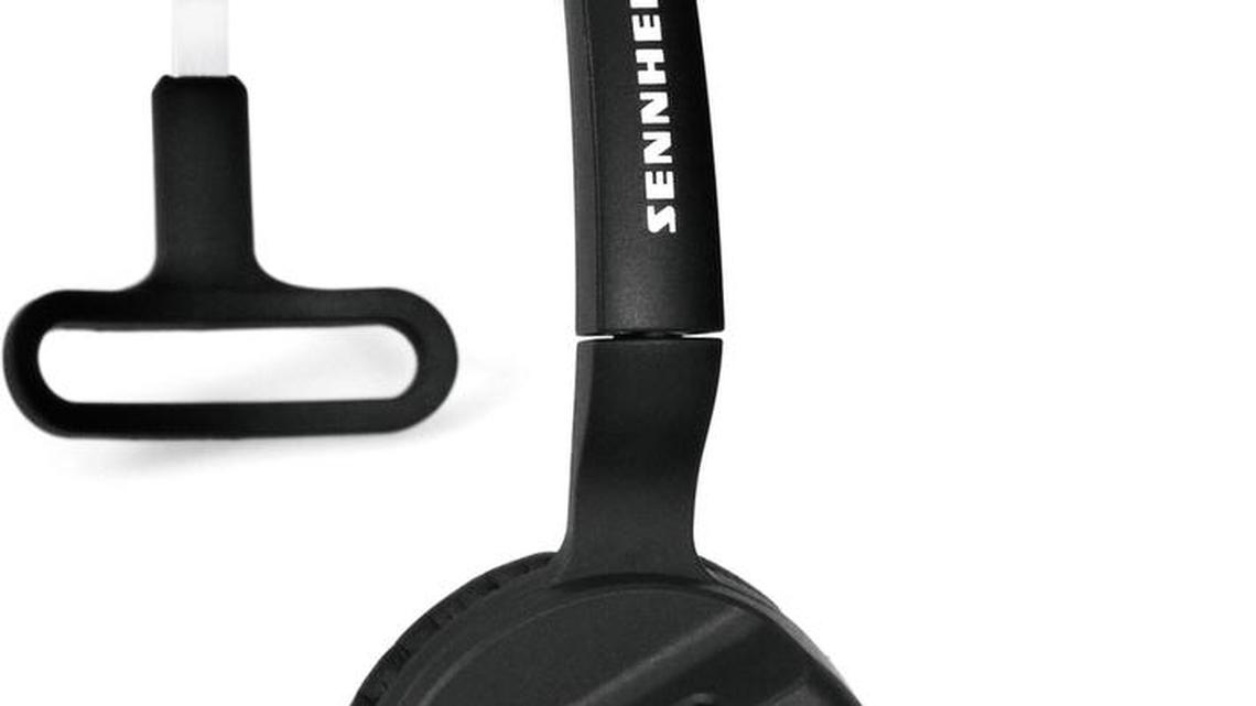 Gadget guru: Bluetooth headset has crystal-clear sound even in the wind