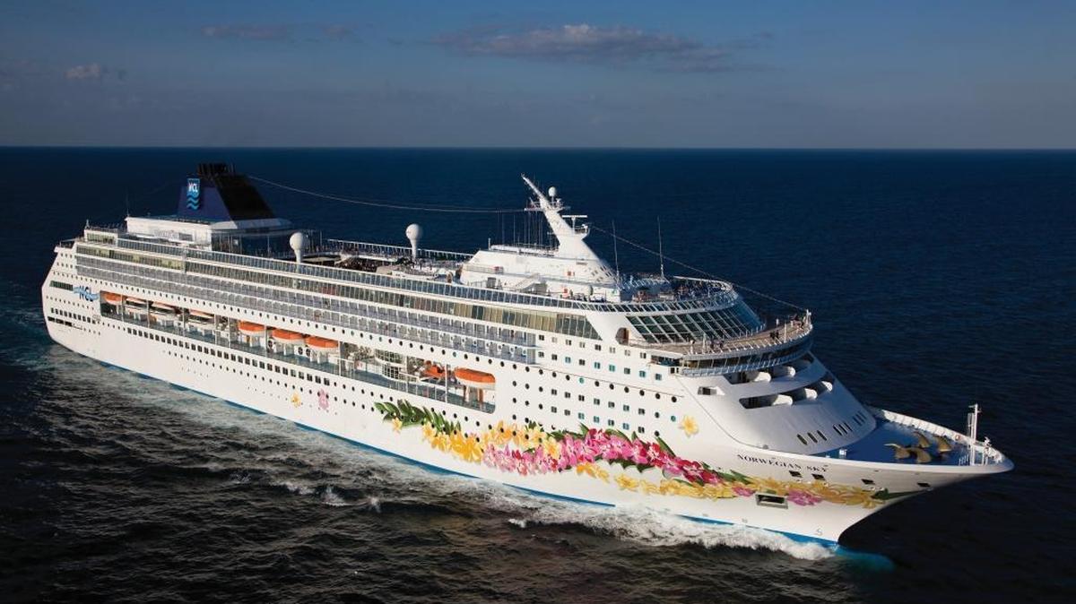 Norwegian Cruise Line’s 2,004-passenger Norwegian Sky has been approved to sail from PortMiami on five Caribbean sailings that include overnight stays in Havana beginning in May.