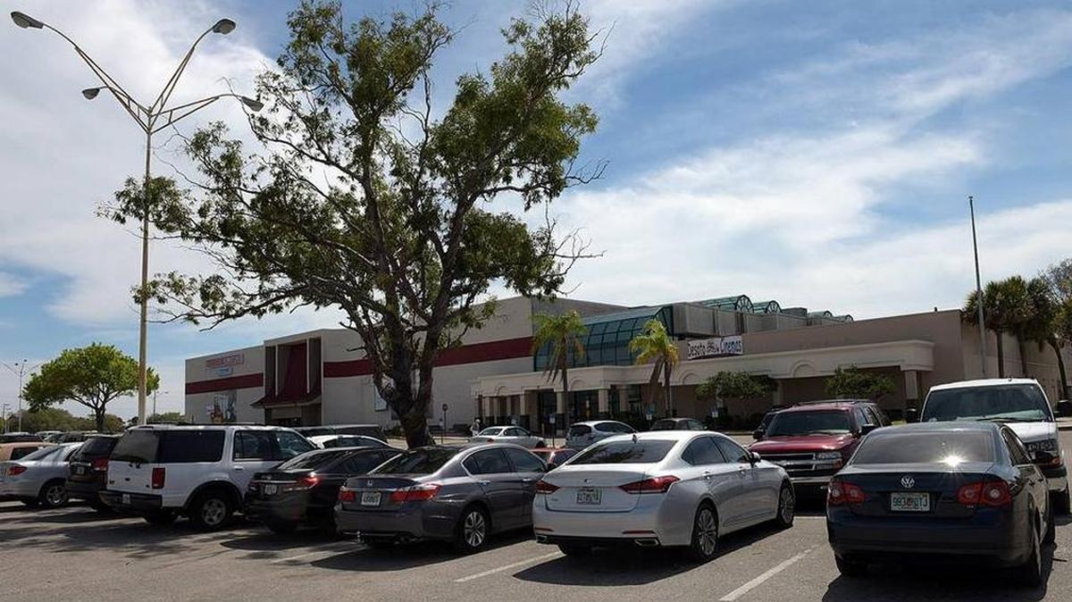 DeSoto Square mall is up for sale on hakimiproperties.com.