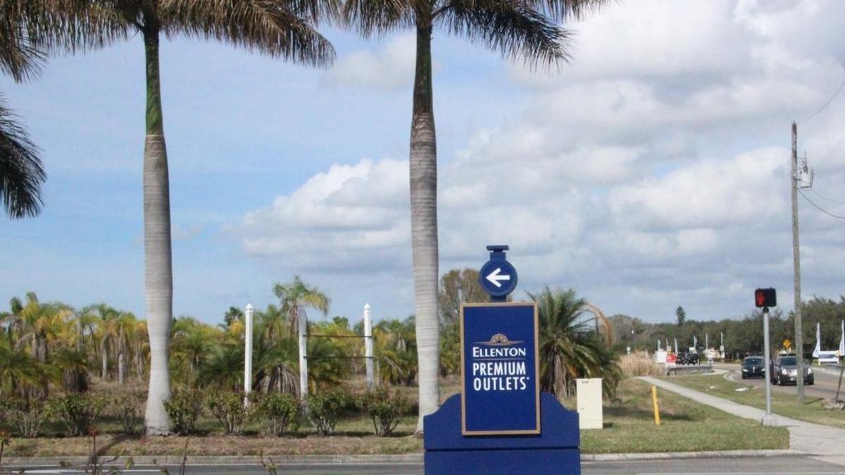 A five-story hotel has been proposed near Ellenton Premium Outlets, on the same property where developers were planning a movie theater. The property is now used as a palm tree farm.