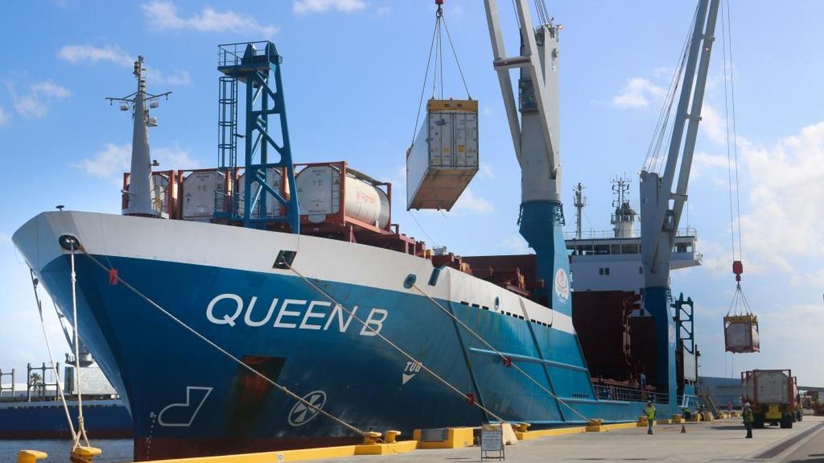 World Direct Shipping’s M/V Queen B soon will shift to a new weekly service from Mexico’s Port of Tuxpan, while an additional vessel will be deployed between Coatzacoalcos, Mexico, and Port Manatee.