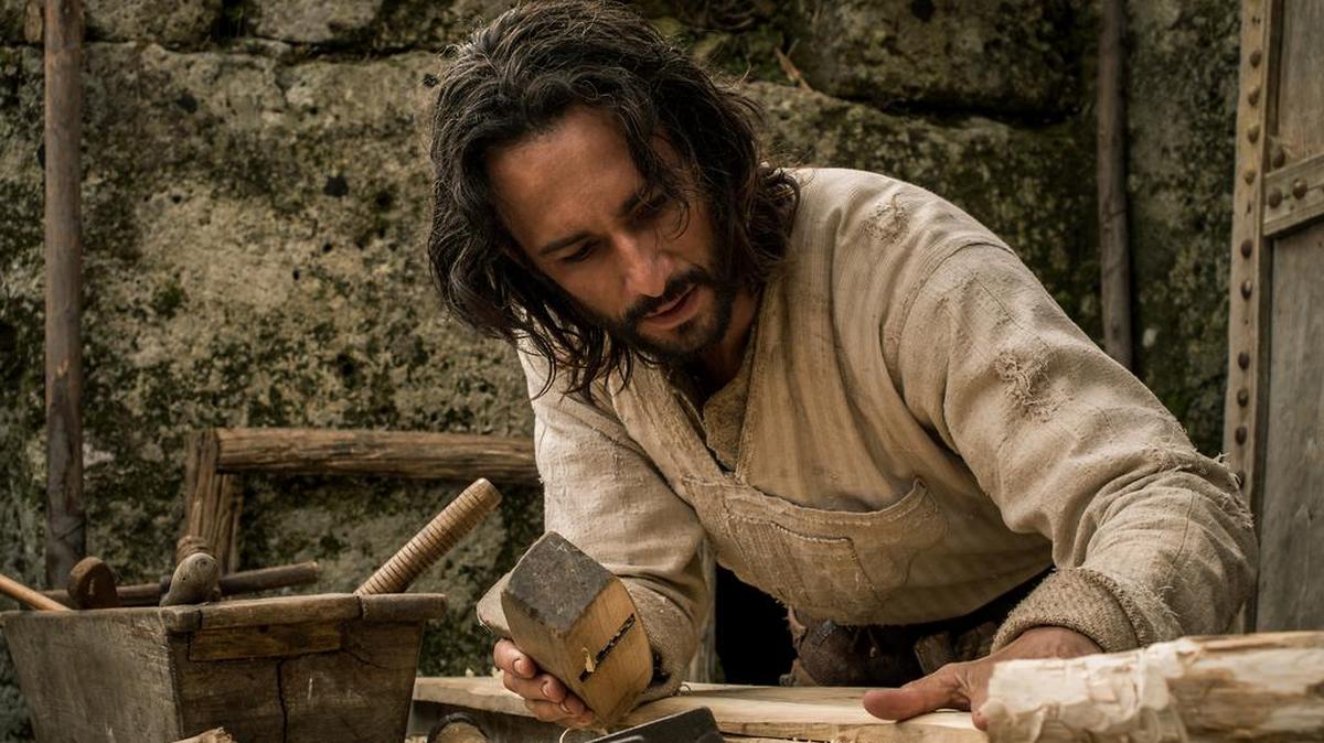 This image released by Paramount Pictures shows Rodrigo Santoro portraying Jesus in a scene from “Ben-Hur.” The big-budget remake was trampled under a herd of holdovers and new releases at the box office, the latest casualty in a bruising summer for Hollywood. According to studio estimates, the Paramount Pictures release, which cost about $100 million to make, debuted with just $11.4 million.