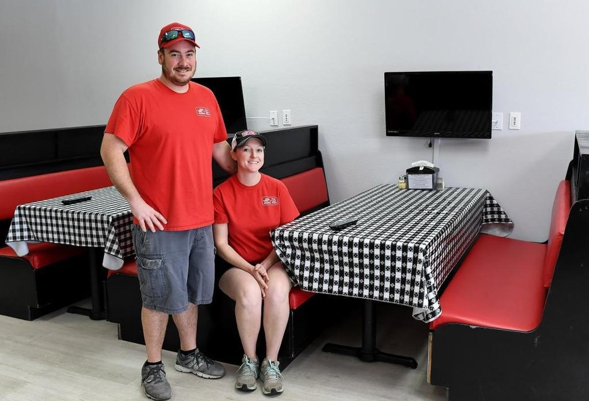 Matt and Hillary Koester of Five Star Pizza, which opened recently near the State College of Florida and IMG Academy.