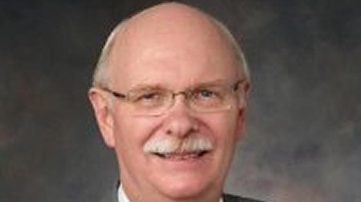 Jim Zientara is a financial planner with Raymond James Financial Services, Inc., in Lakewood Ranch.