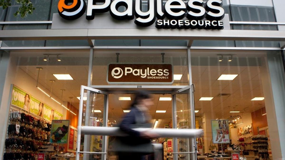 Payless locations at DeSoto Square mall and Cortez Plaza were not among the 400 stores the company announced would be closing.