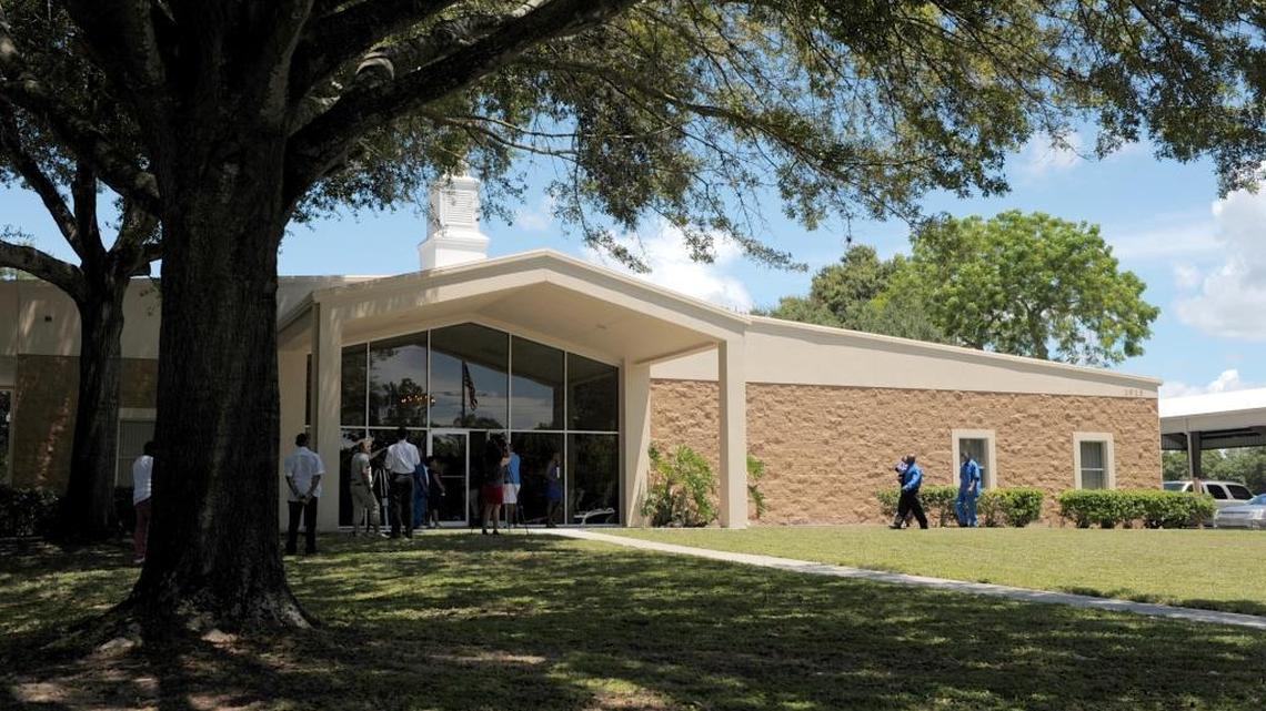 ‘Come as you are, but stay in your car.’ Church outsmarts coronavirus with drive-in service