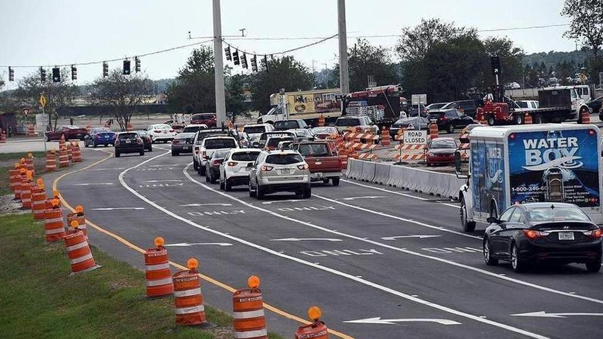 Construction continues of the diverging diamond interchange at I-75 and University Parkway.