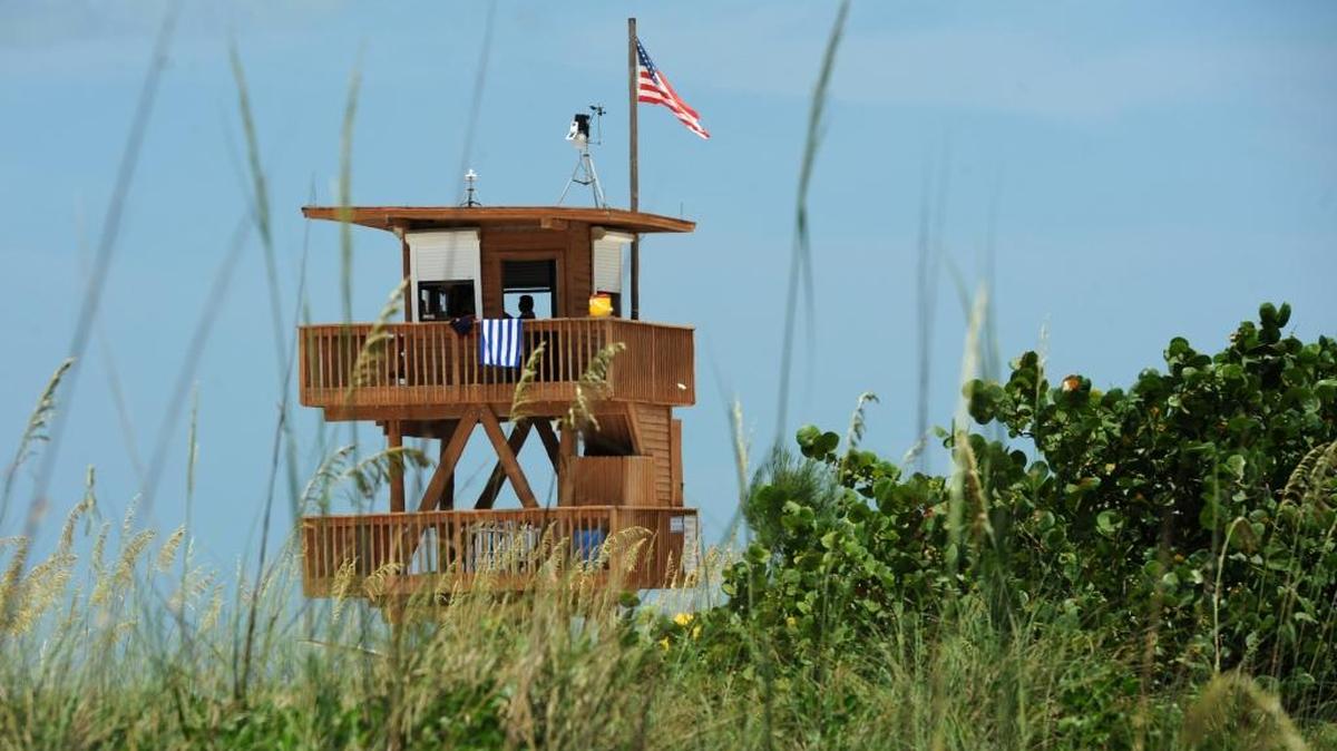 Starting this summer, Cortez Beach will have three new lookout towers staffed by six lifeguards.