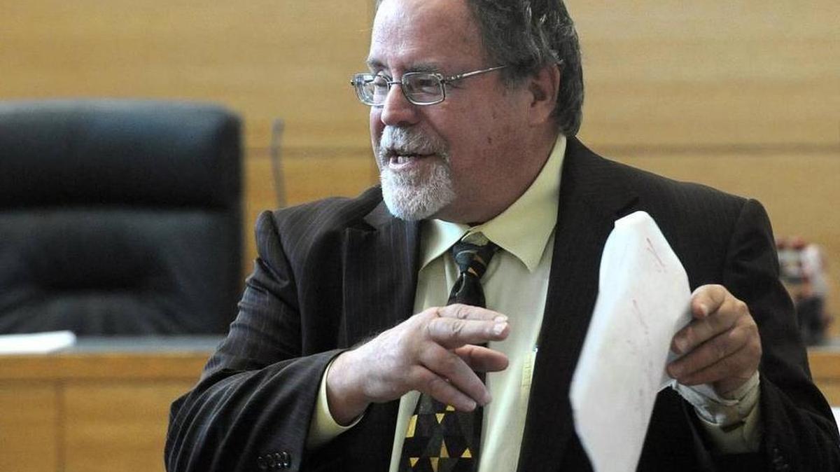 Noted Manatee County defense attorney Mark Lipinski died of natural causes in his home on July 14. The community said their final good byes at a memorial service on Tuesday at the Manatee County Historic Courthouse. Bradenton Herald file photo