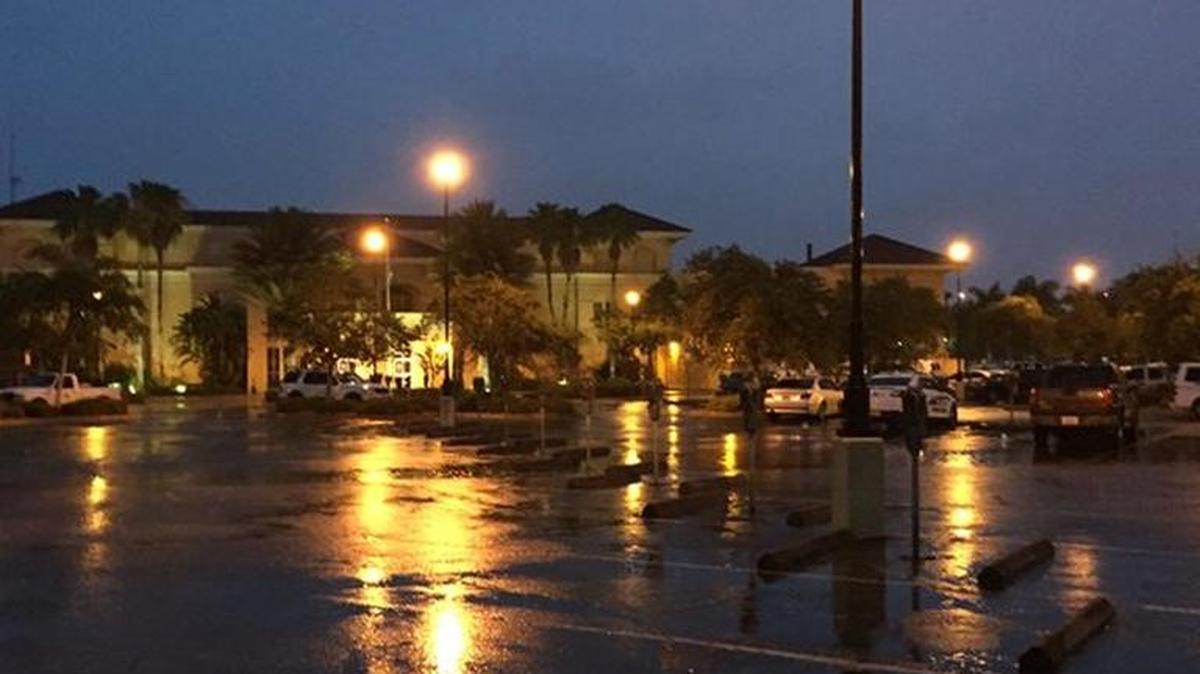 Rain falls early Tuesday at Bradenton City Hall in downtown Bradenton.