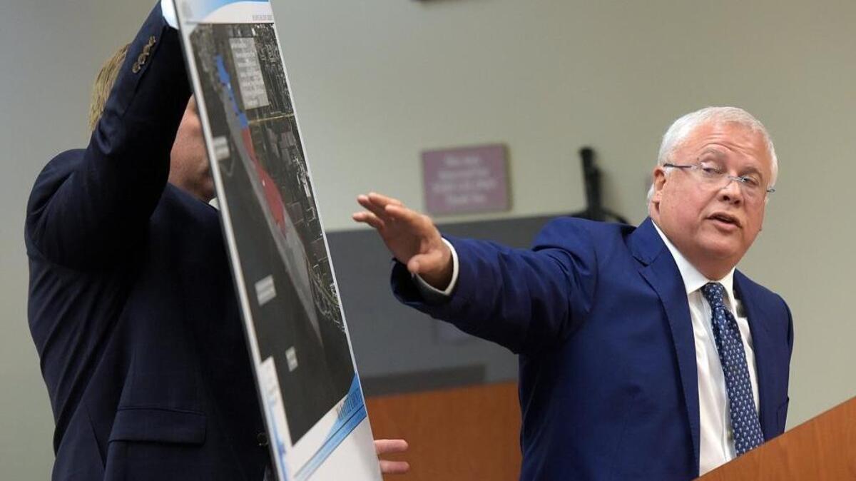 Carlos Beruff uses a large map as for the second time the Aqua by the Bay project goes before the Manatee County Commission on Aug 16.