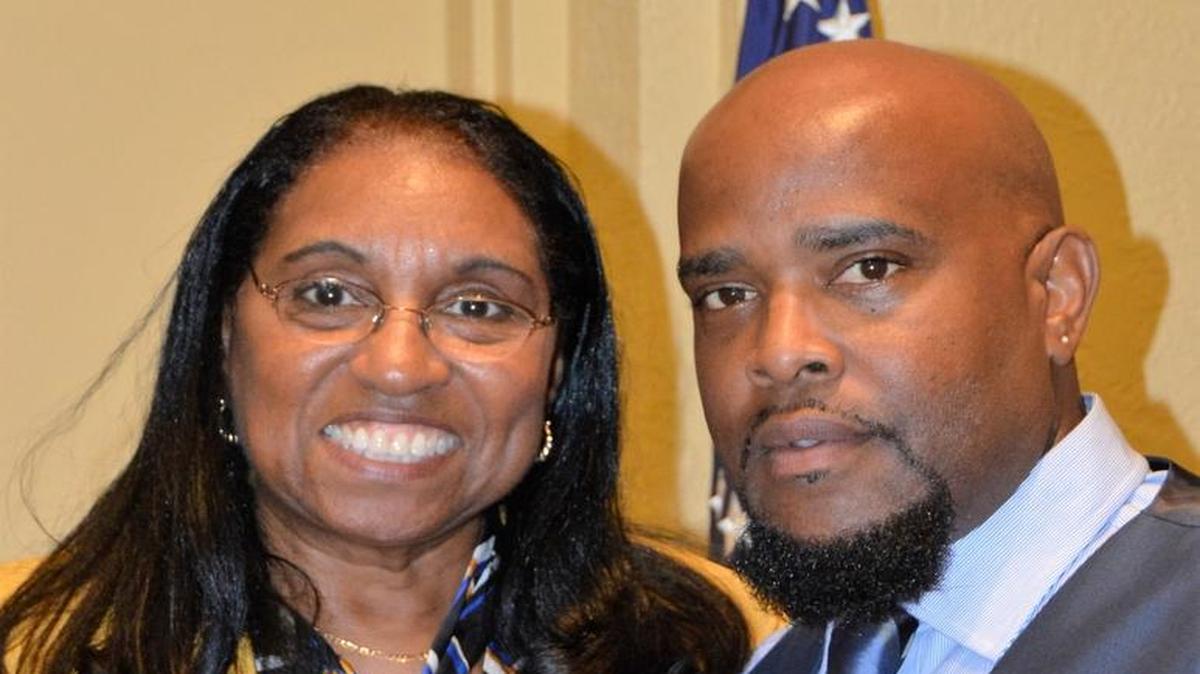 Susie Copeland, left, poses with Rodney Jones, right, at the Manatee NAACP’s Freedom Fund Banquet in October 2015. Jones has been appointed as the organization’s new president after the resignation of Copeland.