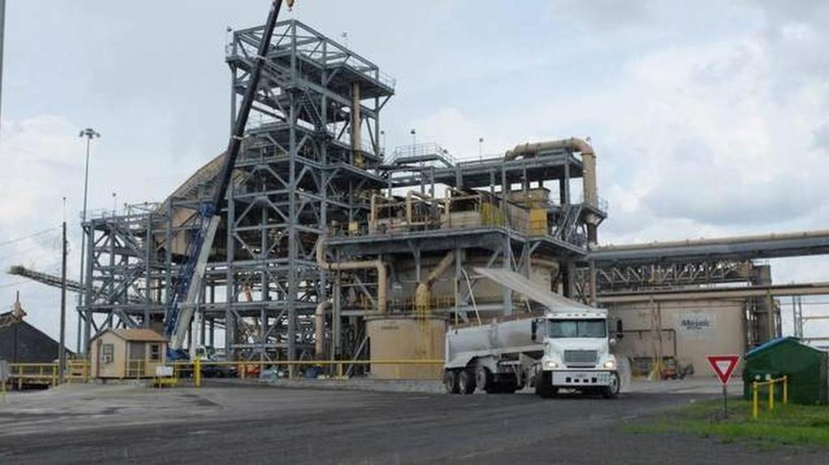 The Mosaic beneficiation plant processes sand dredged at the Mosaic Wingate Creek Mine in East Manatee County. Mosaic is seeking permission to expand its mining operations at its Wingate East site, west and east of Duette Road.