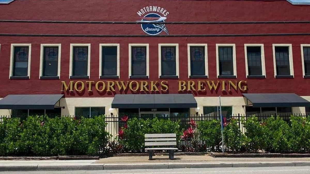 Motorworks Brewing in downtown Bradenton continues to receive overwhelming support for the city to revise its noise ordinance to allow for later outdoor hours.