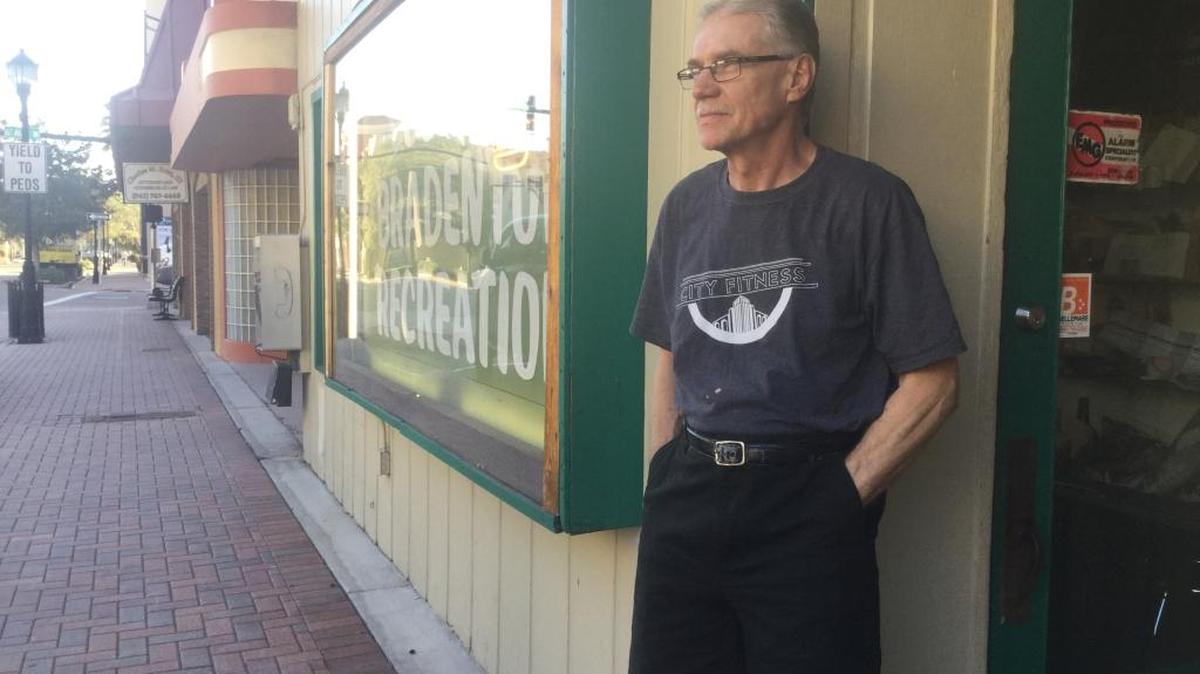 Lawton Smith, owner of Council’s Burgers in downtown Bradenton announced he has closed the 90-year-old business as of Monday.