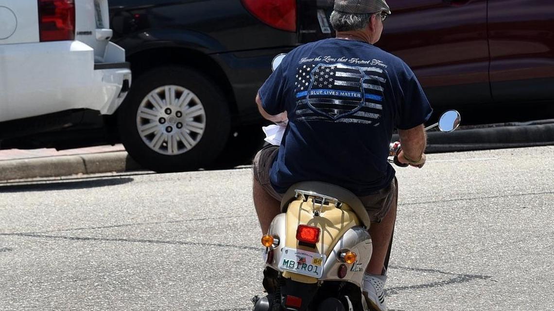 Local police receive outpouring of support after Dallas shootings