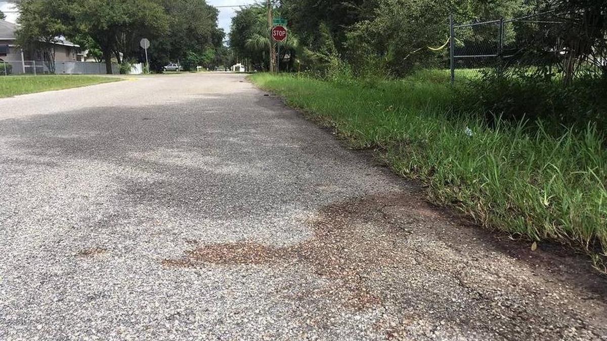 An 18-year-old man was found dead in a pool of blood late Sunday in Palmetto.