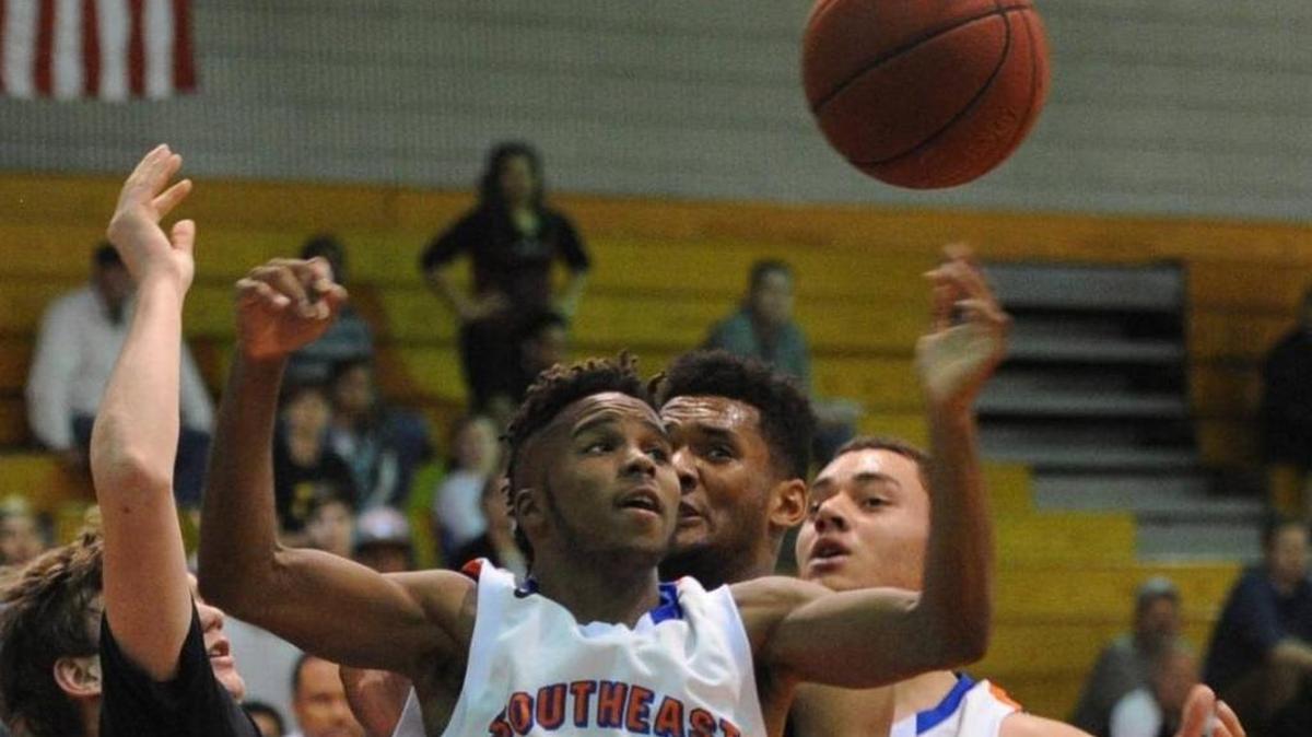 Southeast High’s Keives Brooks plays during a 2016 region semifinal at Southeast High School.