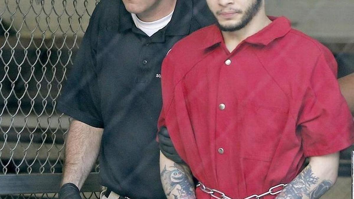 Fort Lauderdale airport shooter Esteban Santiago being transferred from Broward County Jail to United States Federal Court in Fort Lauderdale in January.