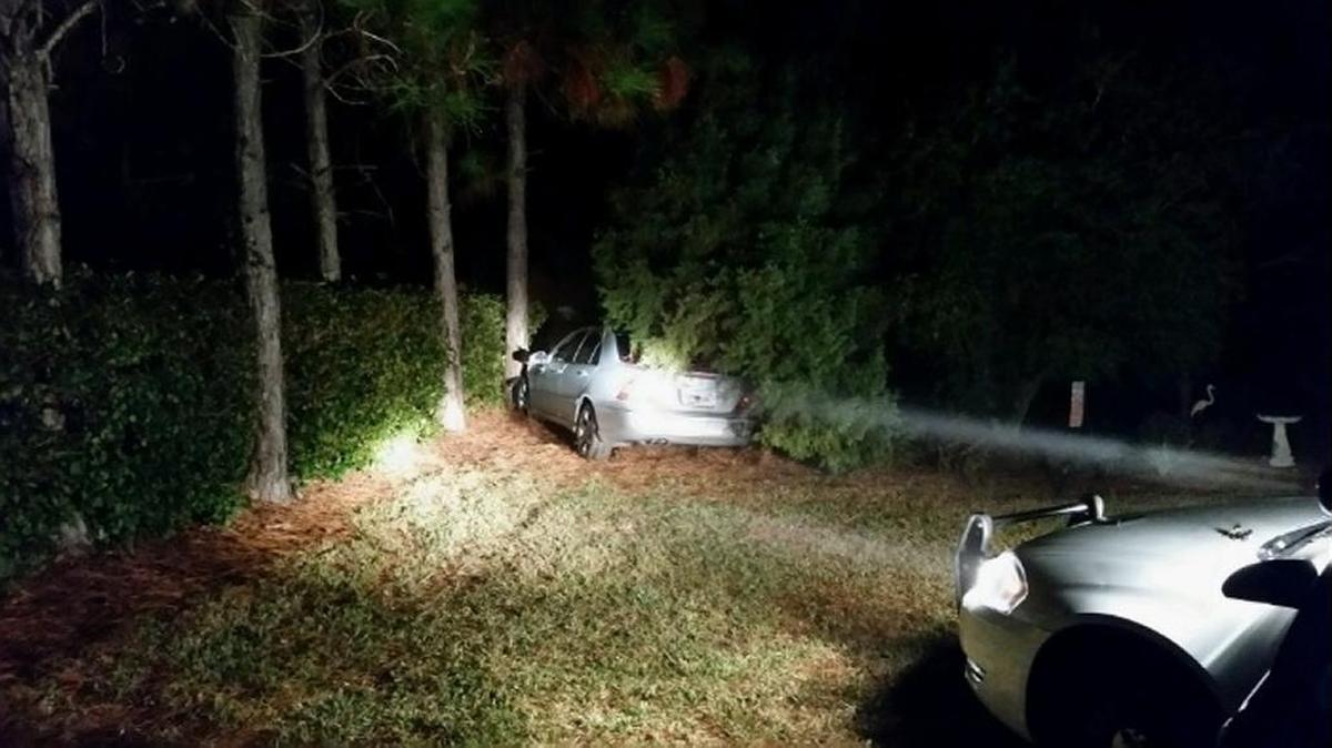 Pasco County Sheriff’s deputies chased the suspects who police said stole a Bradenton Uber driver’s car.