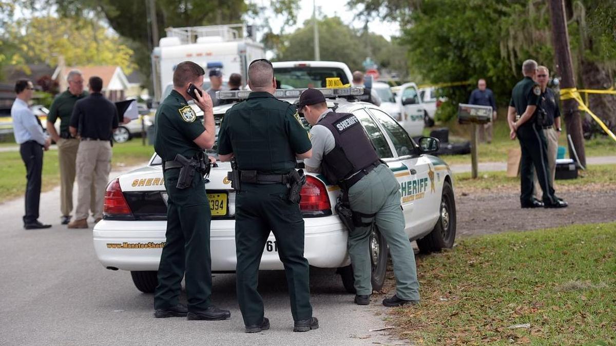 A manhunt was underway as detectives identified a possible suspect in the fatal shooting of a man and woman in Oneco Friday afternoon. The victims have been identified as Lashawna Stevenson-Weeks and Barry Joseph. Both victims are from Manatee County but neither lived at the residence where the incident occurred.