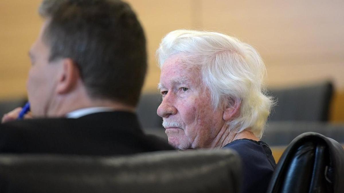 Eugene Matthews and his defense attorney, Scott Rieth, during a previous court appearance.