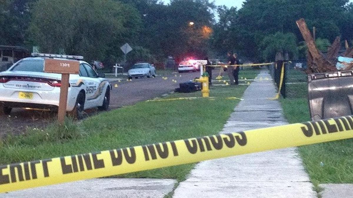 The scene of the early morning stabbing in Tampa, where one man died and four other people were injured.