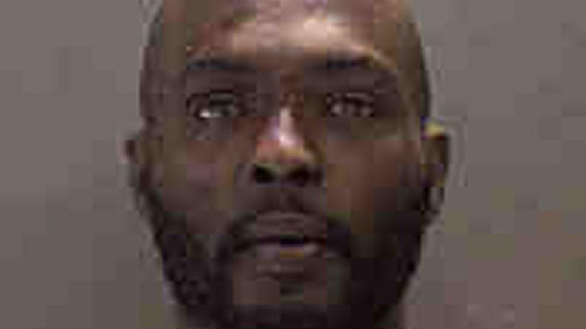 Chad Washington, of Bradenton, was arrested and charged with battery on a law enforcement officer and possession of a controlled substance, both felonies.