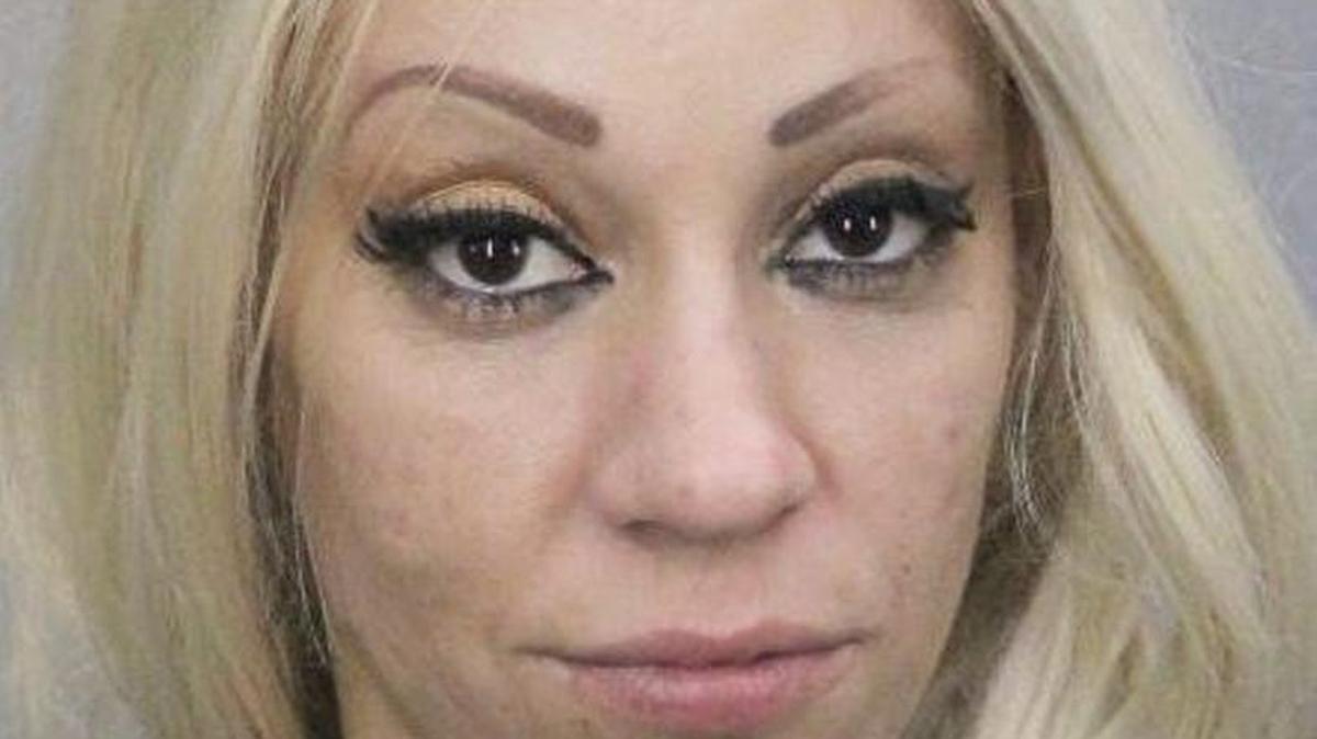 Jesse Nicole Rodriguez faces nine charges after allegedly using sex to lure a robbery victim to an Extended Stay hotel room in Fort Lauderdale.