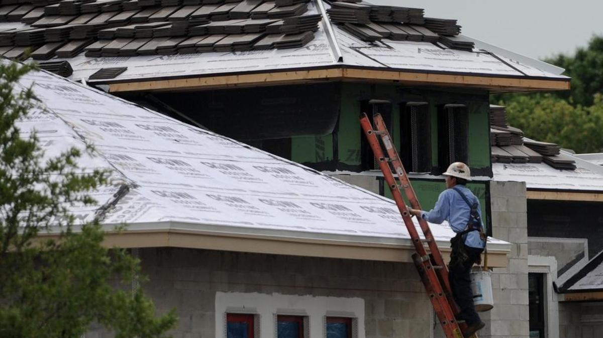 Homes are under construction in the Lakewood Ranch community of Country Club East in this April 2016 file photograph.