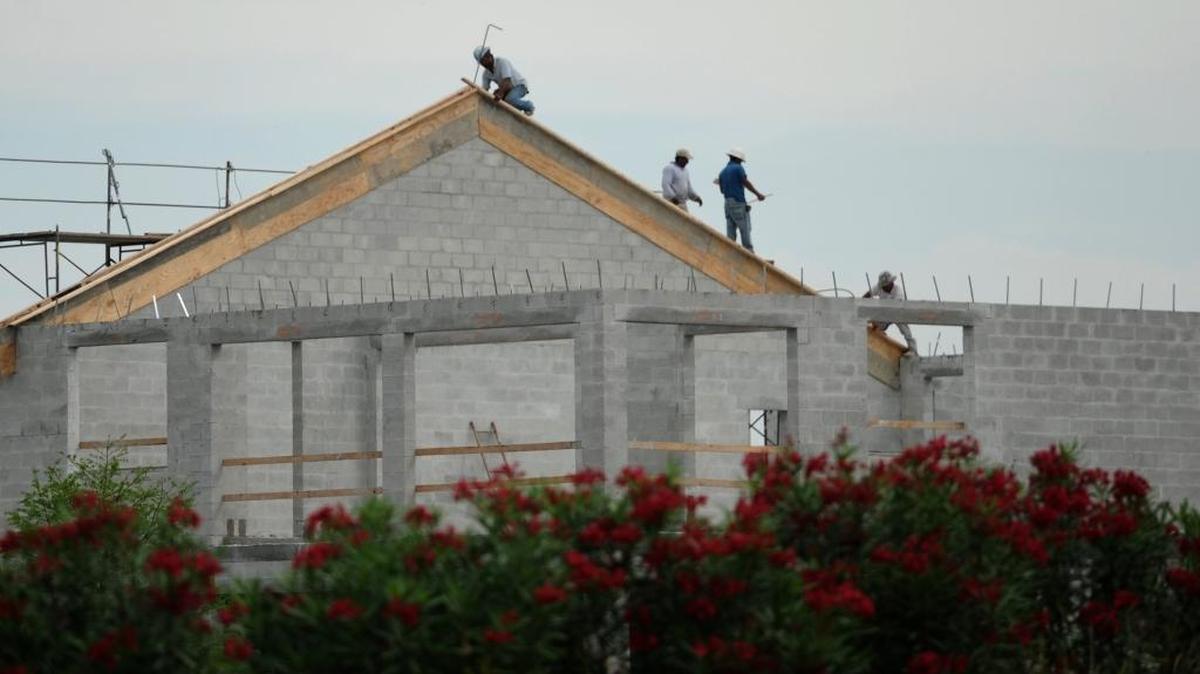 Homes are under construction in the Lakewood Ranch community of Country Club East in this April 2016 file photograph. Manatee County School Board will consider removing a controversial caveat from the impact fee collection schedule during a board meeting Tuesday. Board vice-chair Charlie Kennedy asked for a motion to be added to the agenda after a lot of careful consideration, he said.