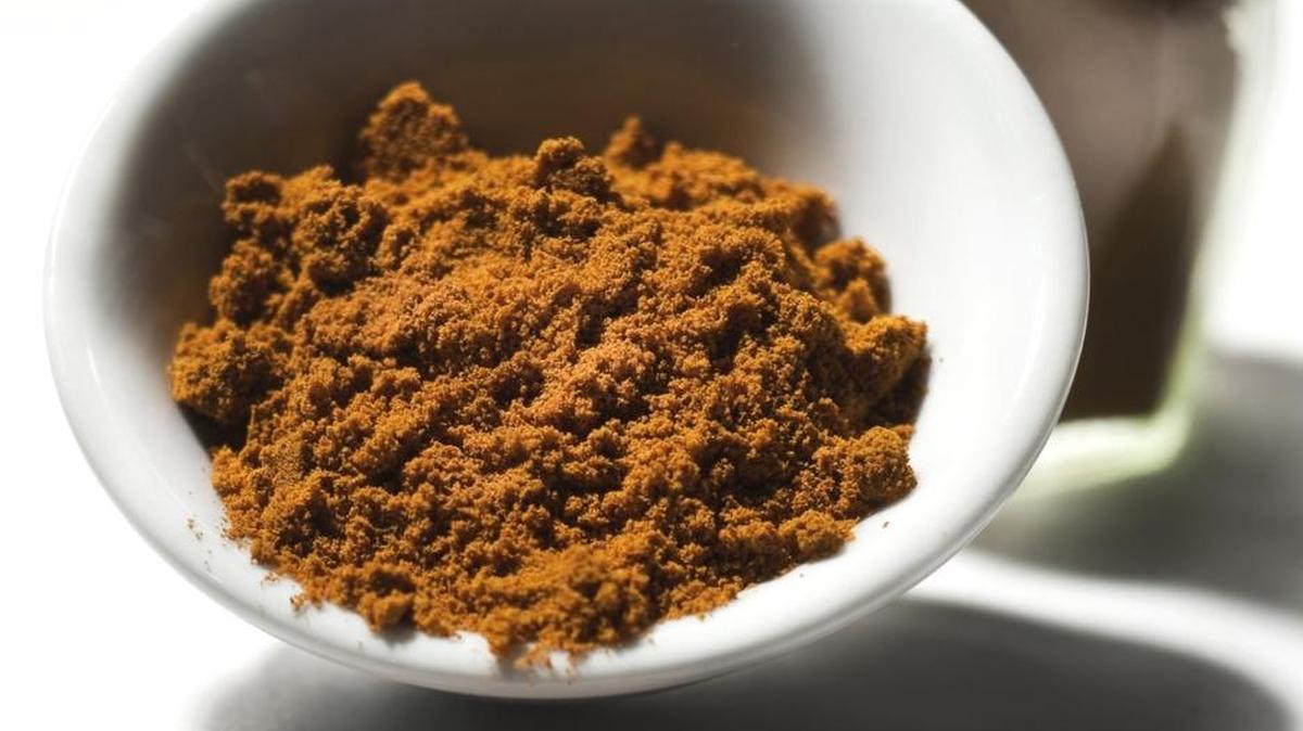 The spice turmeric offers many health benefits.