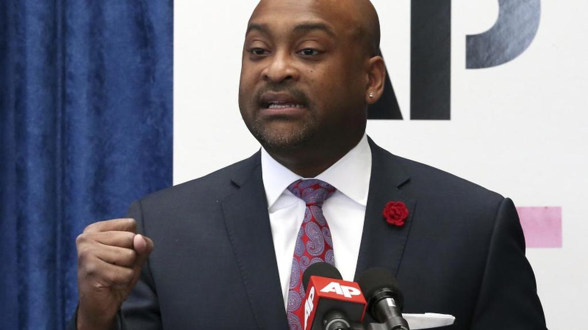 Florida senate minority leader Oscar Braynon, D-Miami Gardens, speaks about Democrat's objectives for session during a pre-legislative news conference, Tuesday, Jan. 31, 2017, in Tallahassee, Fla.