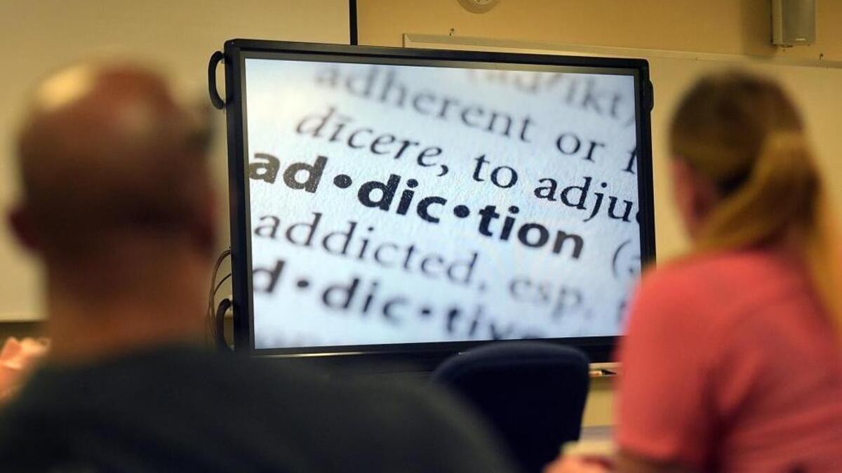 Bradenton police officers learn about opioid addiction during training to administer Narcan to overdose victims.