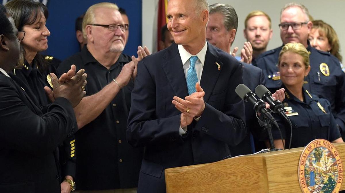 Florida Governor Rick Scott announced his plans to introduce legislation to impact the opioid crisis Sept. 26 at the Bradenton Police Department.
