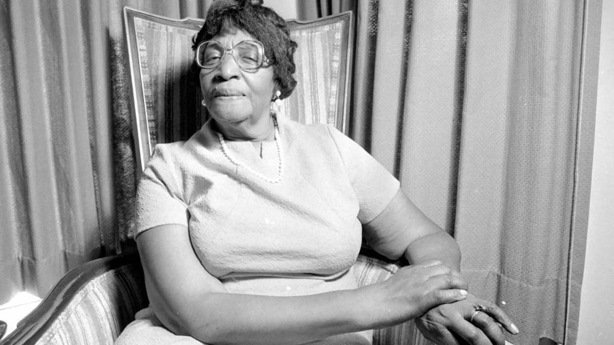Viola Welch moved to Manatee County from South Carolina and became the first registered African-American nurse in Manatee County.