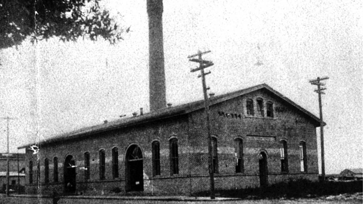 Manatee’s first electric power plant