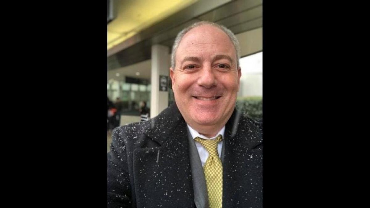 Former local investigative reporter Glenn Selig was killed during a Taliban assault in Kabul, Afghanistan over the weekend.