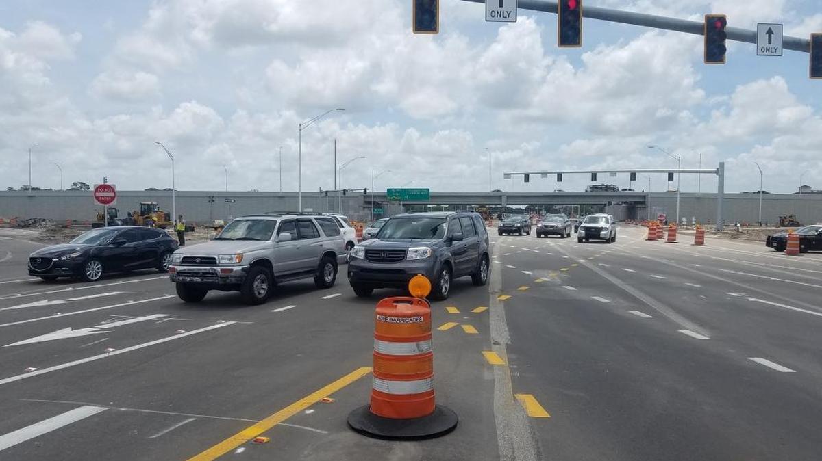 Temporary detours have been announced for the diverging diamond interchange at University Parkway and Interstate 75 for Thursday night and Friday morning.