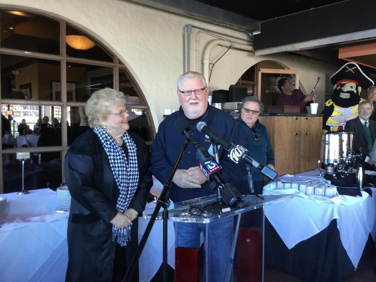 Palmetto Mayor Shirley Groover Bryant and Bradenton Mayor Wayne Poston joined forces Thursday to help start the countdown to the Feb. 3 Bradenton Area River Regatta.