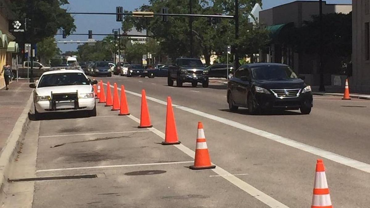Officials plan to close a three-block stretch of Manatee Avenue West in advance of planned protests regarding the Confederate monument in front of the Manatee County Courthouse.