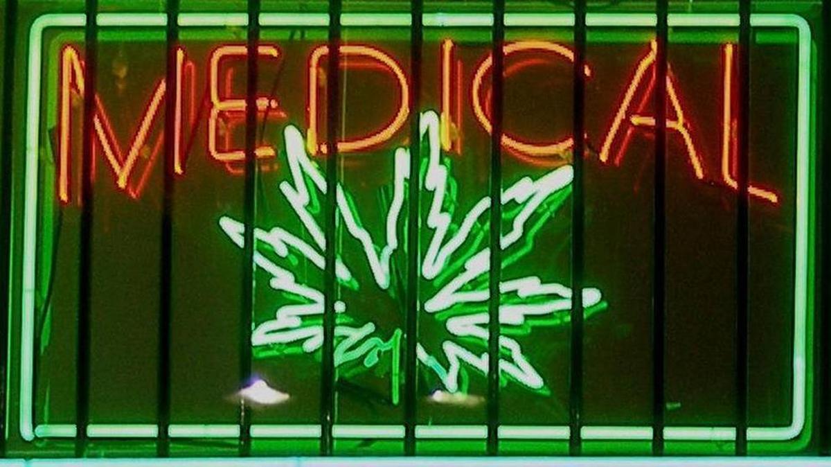 The city of Bradenton will consider a 180-day moratorium on medical marijuana dispensaries beginning with a Nov. 16 public hearing.