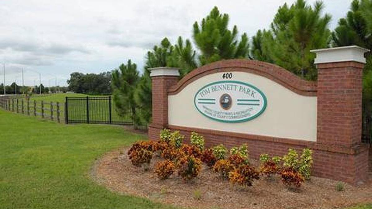 Manatee County is requesting proposals for a water park to be built at Tom Bennett Park in East Manatee.