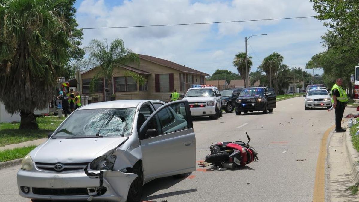 Bradenton police investigate a crash at Ninth Avenue West and Third Street West that sent the driver of a scooter to the hospital.