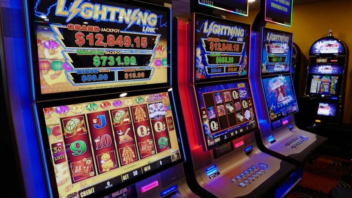 Aristocrat slot machines photographed at the Magic City Casino in Miami on Tuesday, April 25, 2017.