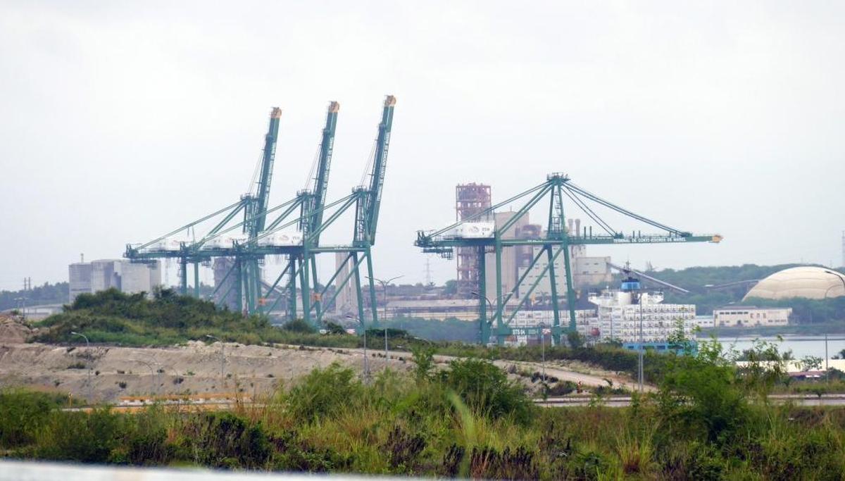 Large cranes can be seen at the Port of Mariel inside the Mariel Special Economic Development Zone. Cuba is pursuing foreign investments for the zone, but so far the process has been slow. Contradictory economic policies have hampered Cuba’s ability to reach its economic goals.