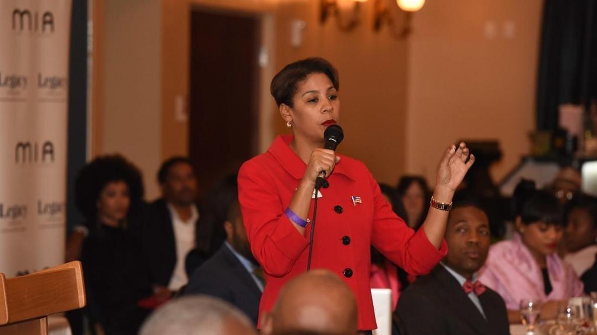 Democratic U.S. Senate candidate Pam Keith, of Miami, is accusing WFTV Channel 9 in Orlando of ‘blatant racism and sexism’ for its decision to hold only a ‘one-on-one’ debate between U.S. Reps. Patrick Murphy and Alan Grayson.