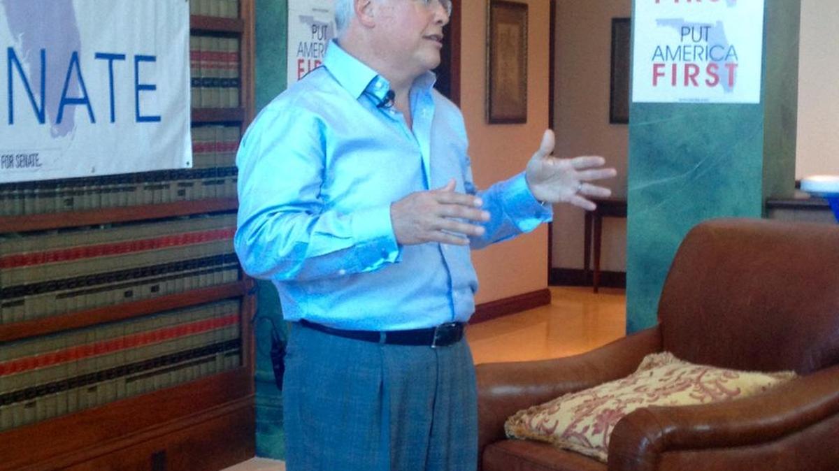 Carlos Beruff campaigning on Tuesday in Panama City.