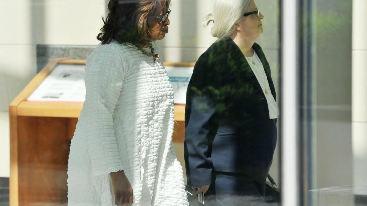 Florida Congresswoman Corrine Brown walks into the Federal Courthouse with attorney Elizabeth White in Jacksonville, on Friday, July 8, 2016. Brown was indicted by a federal grand jury on multiple fraud, theft of government funds, conspiracy and other charges.