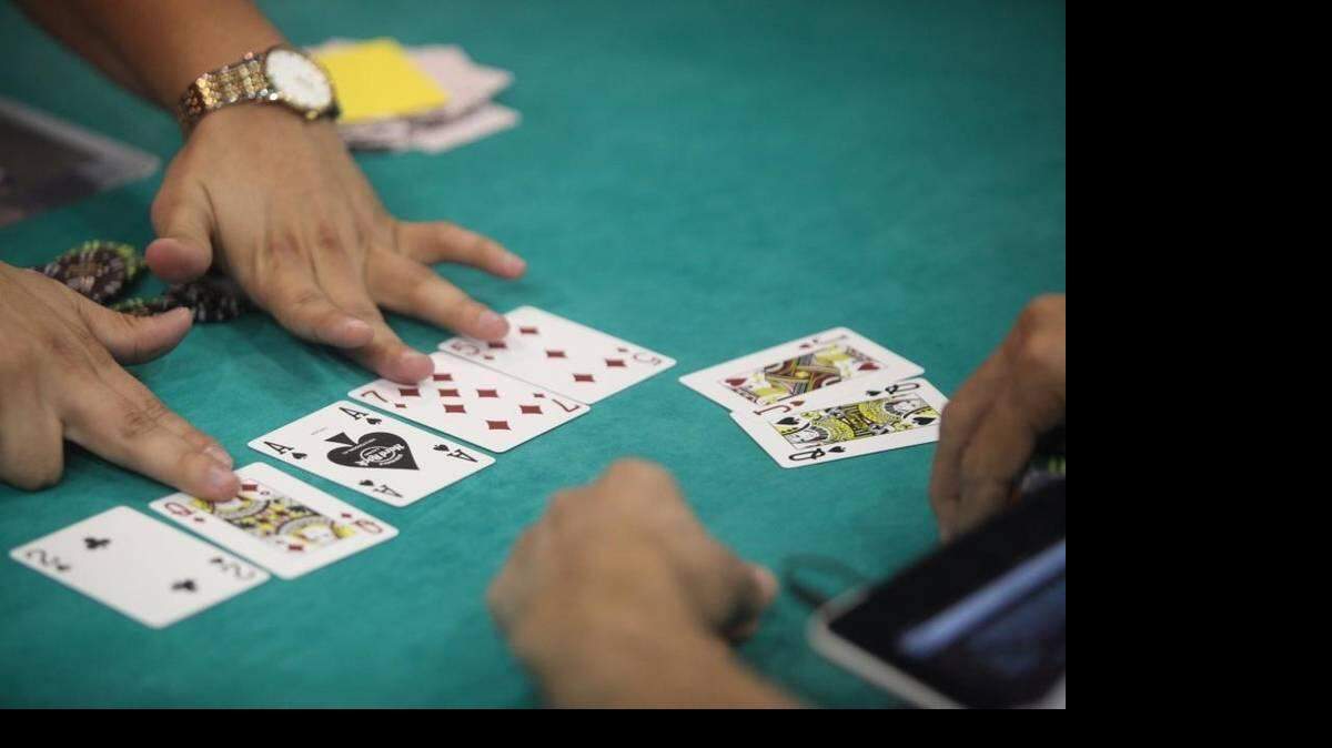 Table games like poker set the Seminole Tribe’s casinos apart from other casino gambling in Florida. This hand was dealt during the World Poker Tour at the Seminole Hard Rock Hotel and Casino in Hollywood in 2012. DEEBA YAVROM MIAMI HERALD STAFF